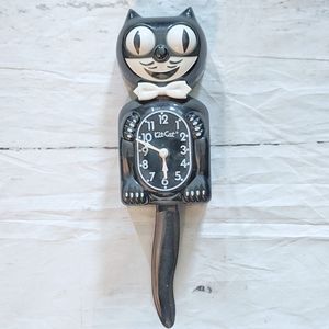 Kit Kat klock black cat clock